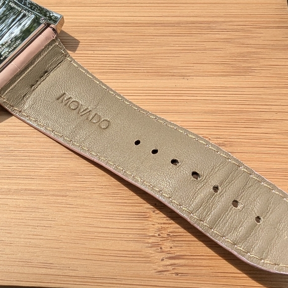 Movado Watch Women's NEW - Picture 5 of 13